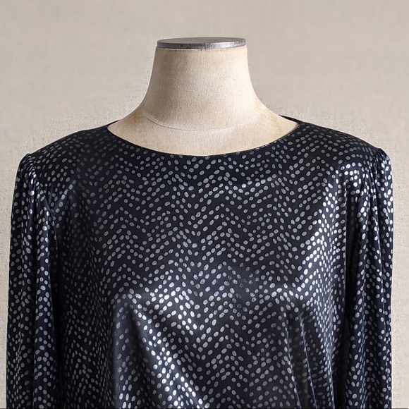 Vintage Judy Bond Black and Silver Top with jersey Cuffs and Puff Sleeves - Picture 3 of 9